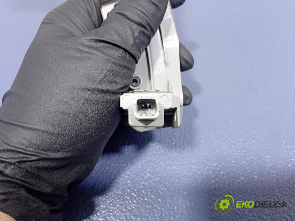 Mercedes S-Klasa 2022 Smer: Strana: A0999067002