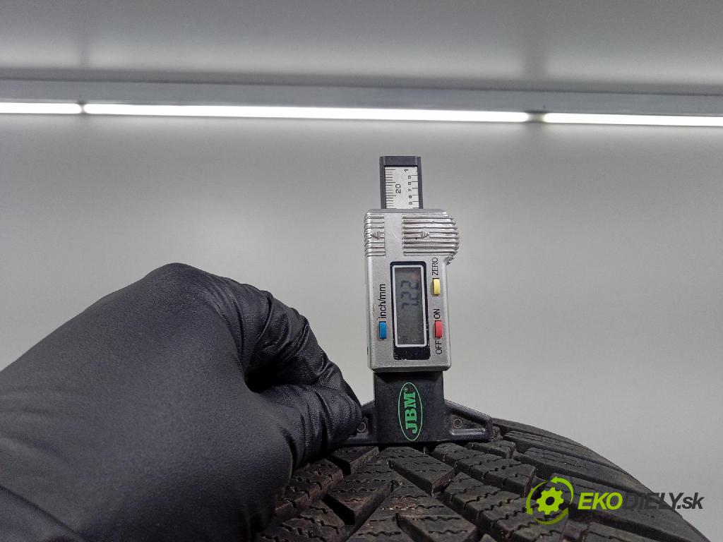 Ford Mondeo 2001 pneumatiky: Zima 6959655443677