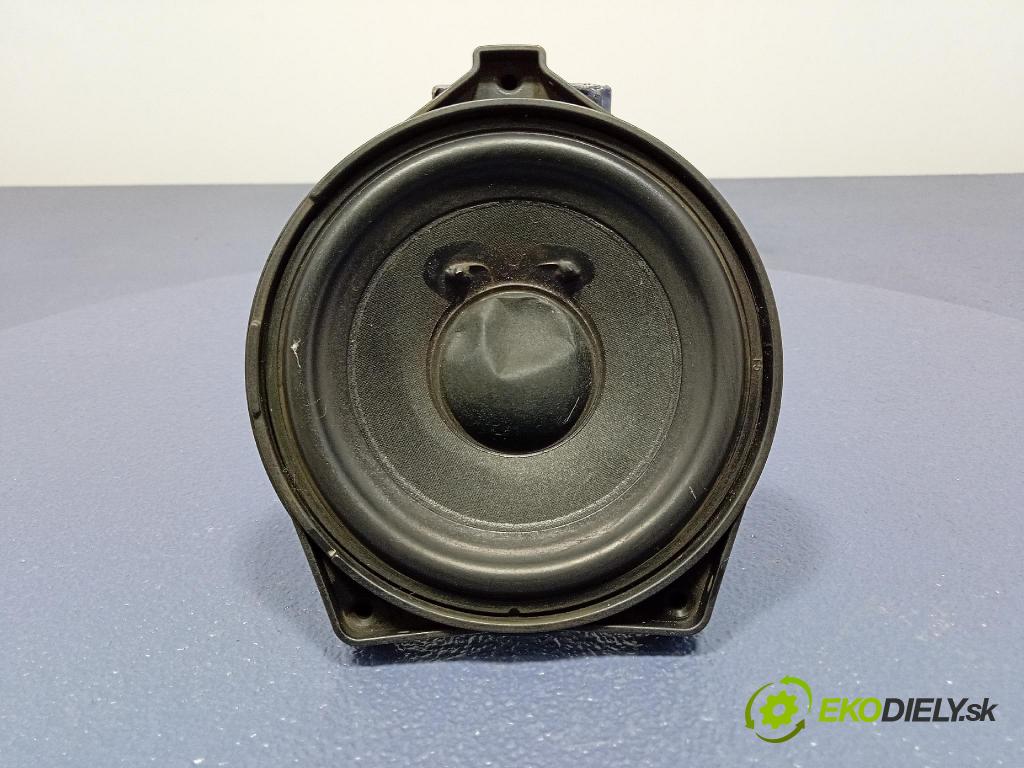 Mercedes S-Klasa 2022 Reproduktor / Subwoofer: A2238203001