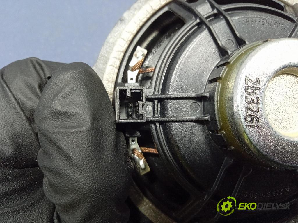 Mercedes S-Klasa 2022 Reproduktor / Subwoofer: A2238203001