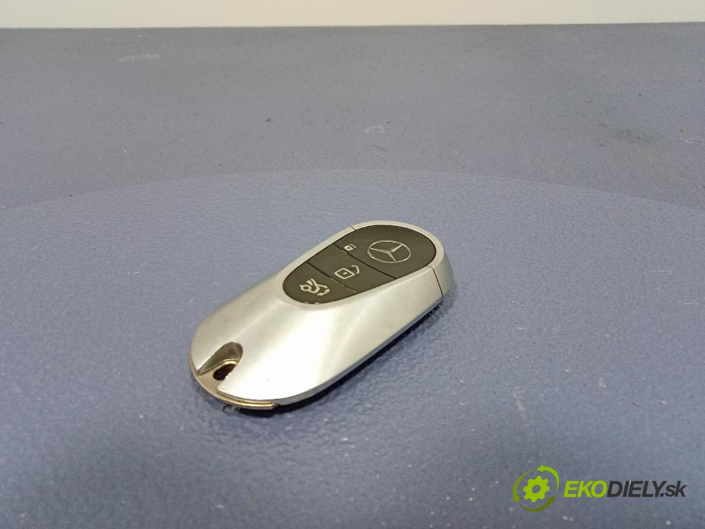 Mercedes S-Klasa 2022 Spínač zapaľovania: A2239051411