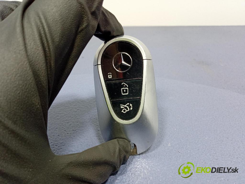 Mercedes S-Klasa 2022 Spínač zapaľovania: A2239051411