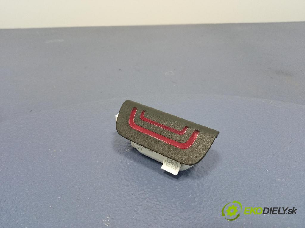 Mercedes S-Klasa 2022 Svietidlá: Vnútri: A2239063900