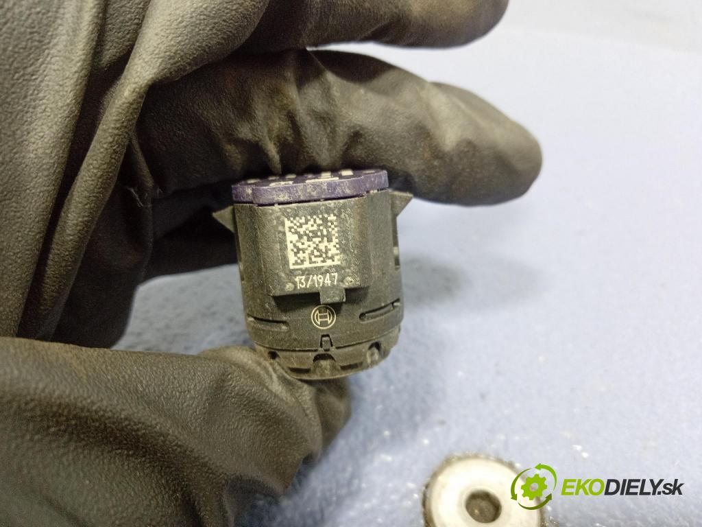 Mercedes S-Klasa 2022 snímač / řídící jednotka PDC A2239054210