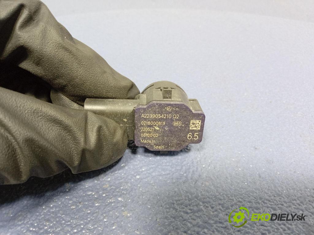 Mercedes S-Klasa 2022 snímač / řídící jednotka PDC A2239054210