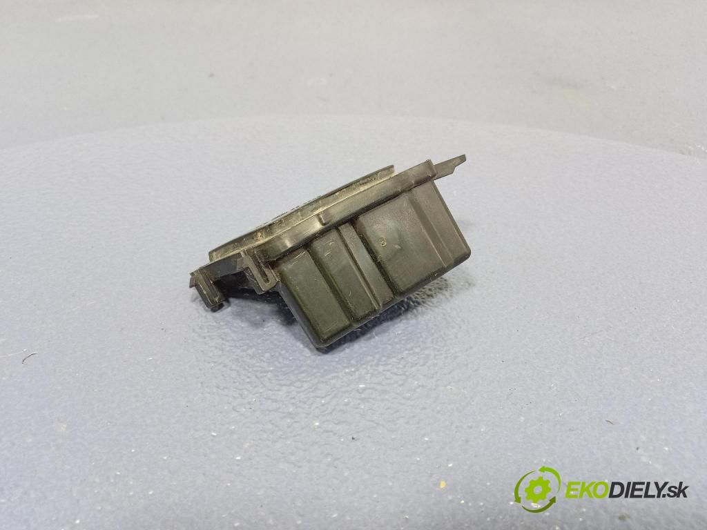 Mercedes S-Klasa 2022 zpětné zrcátko prave A0999069402