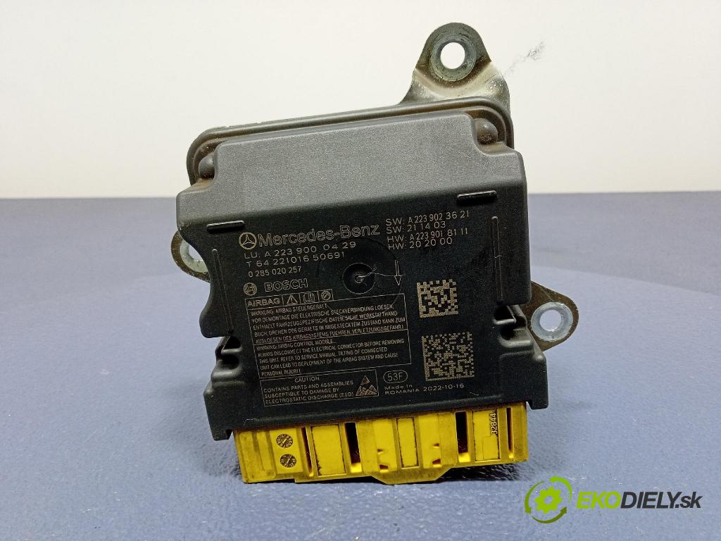 Mercedes S-Klasa 2022 řídící jednotka SRS x A2239000429