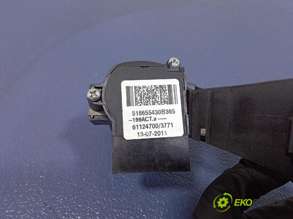 Fiat Punto 2011 riadiaca jednotka Motor: 51891838