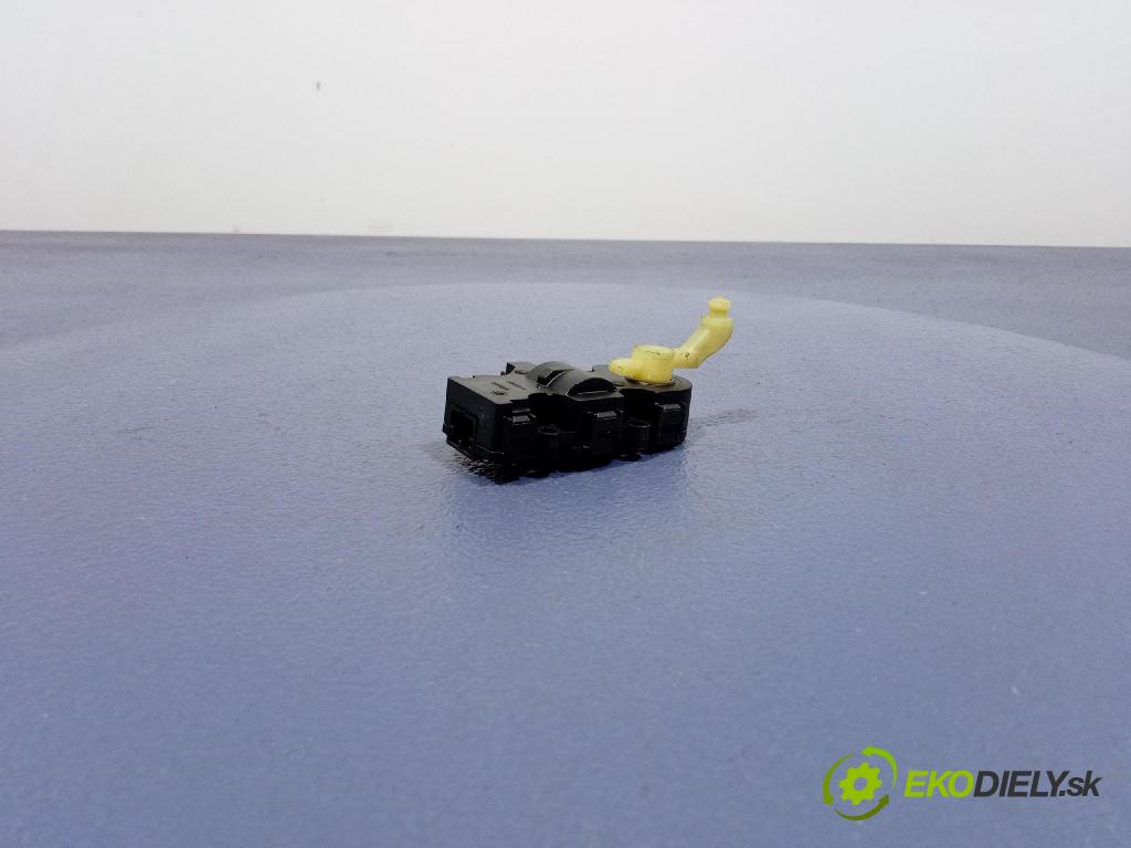 Mercedes S-Klasa 2022 motor: Ohrievač: 41047820