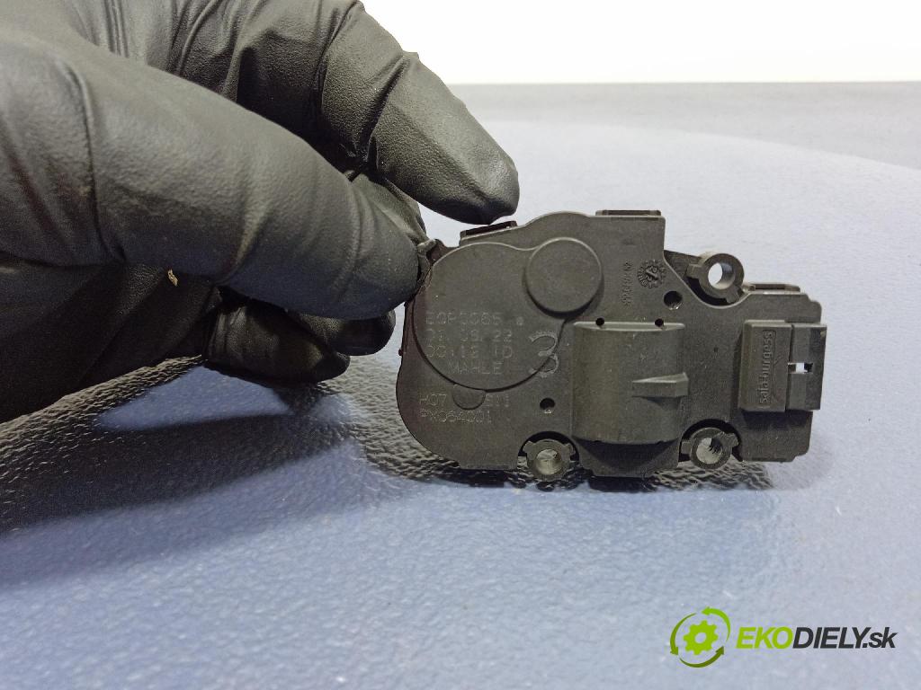 Mercedes S-Klasa 2022 motorek Ohřívače 41047280