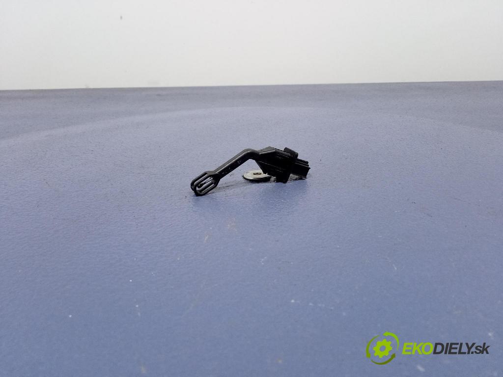 Mercedes S-Klasa 2022 snímač Teplota: L0902