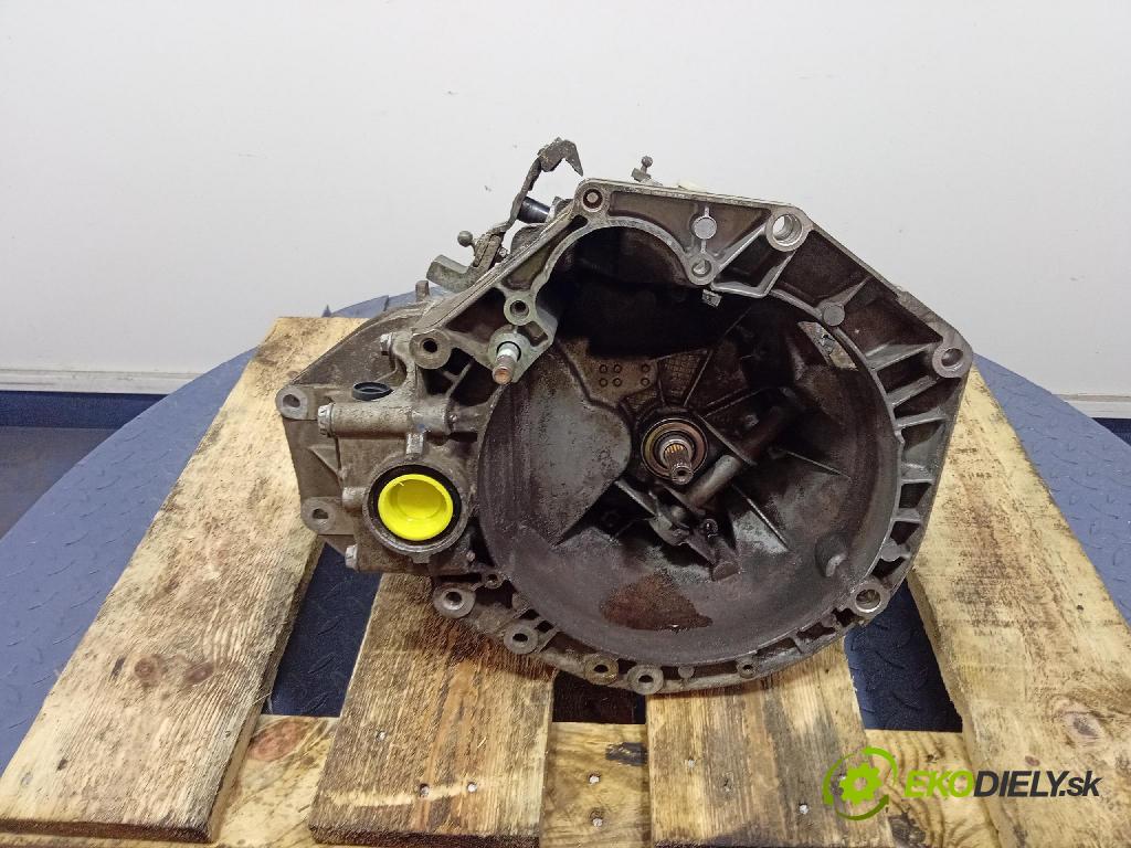 Fiat Punto 2011 převodovka Ozubené kola: Manualna 55204040
