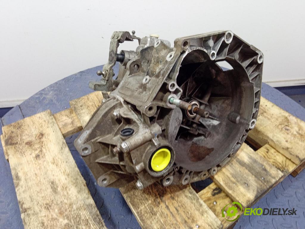 Fiat Punto 2011 převodovka Ozubené kola: Manualna 55204040