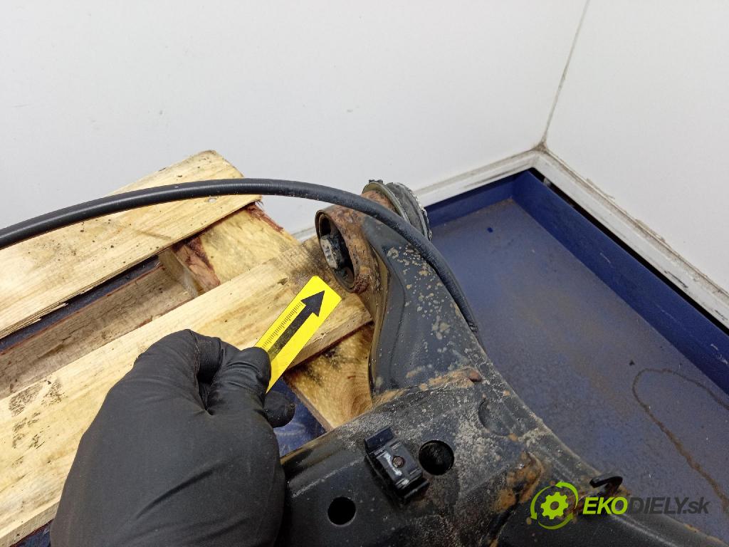 Vw Up! 2016 výstuha Pozastavenia: zad