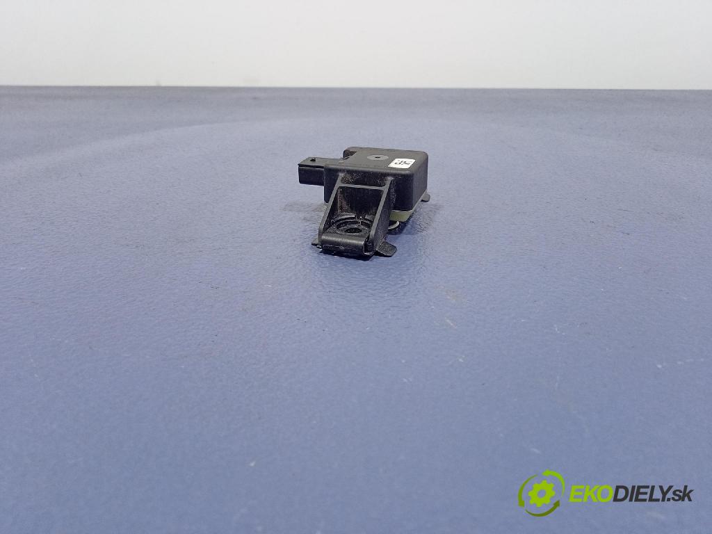 Mercedes S-Klasa 2022 snímač A0009001632