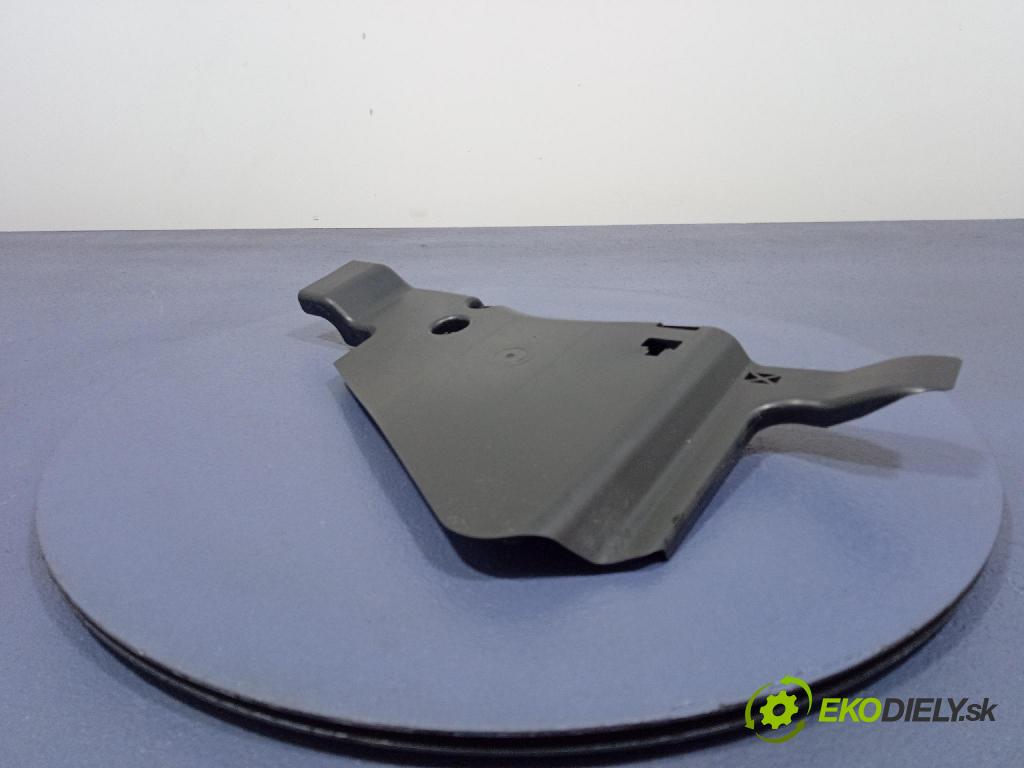 Mercedes S-Klasa 2022 kryt Plast: podvozek: A2233526401