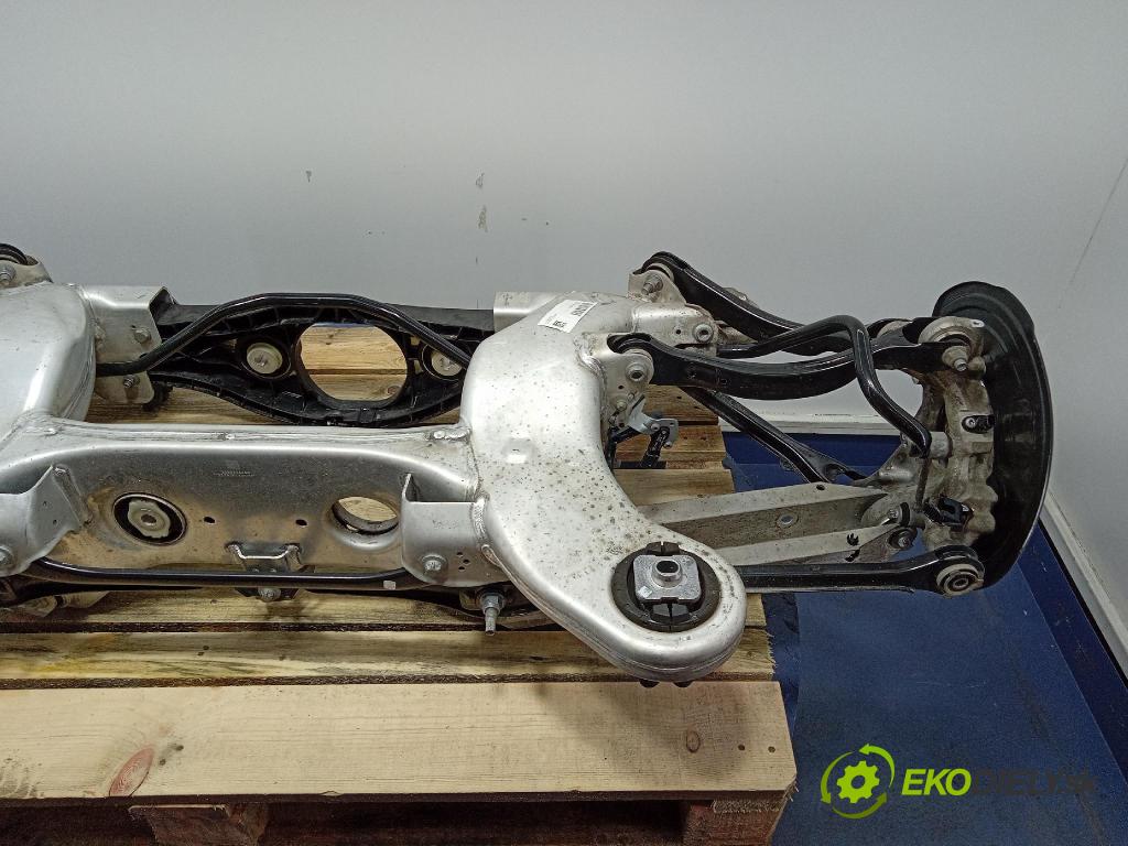 Mercedes S-Klasa 2022 výstuha Pozastavenia: zad A2233520100