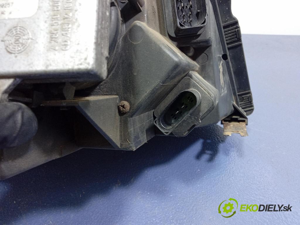 Volkswagen Sharan 2002 Reflektor: Vľavo: 7M3941015AC