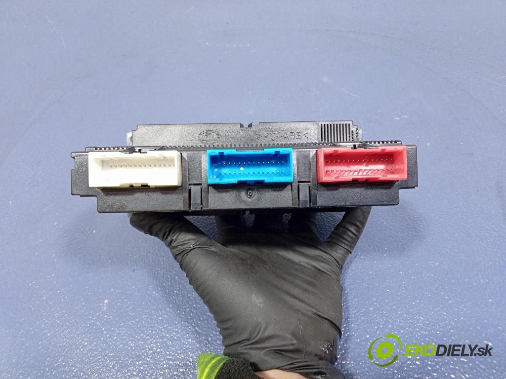 Volkswagen Sharan 2002 prepínač Klimatizácia: Prúd vzduchu: 7M3907040B