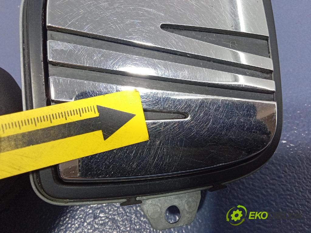 Seat Altea 2005 klika Klapky: Zadní: 5P0827565D