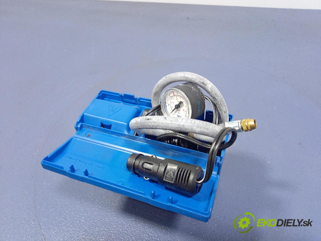 Seat Altea 2005 Kompresor Vzduch: 8D0012615B