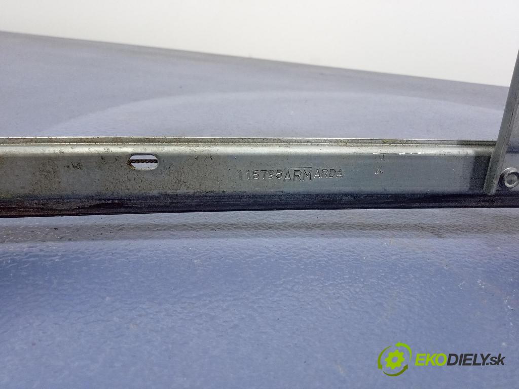 Opel Meriva 2007 mechanismus stahování Sklenka: Zad: v pravo: 93367906