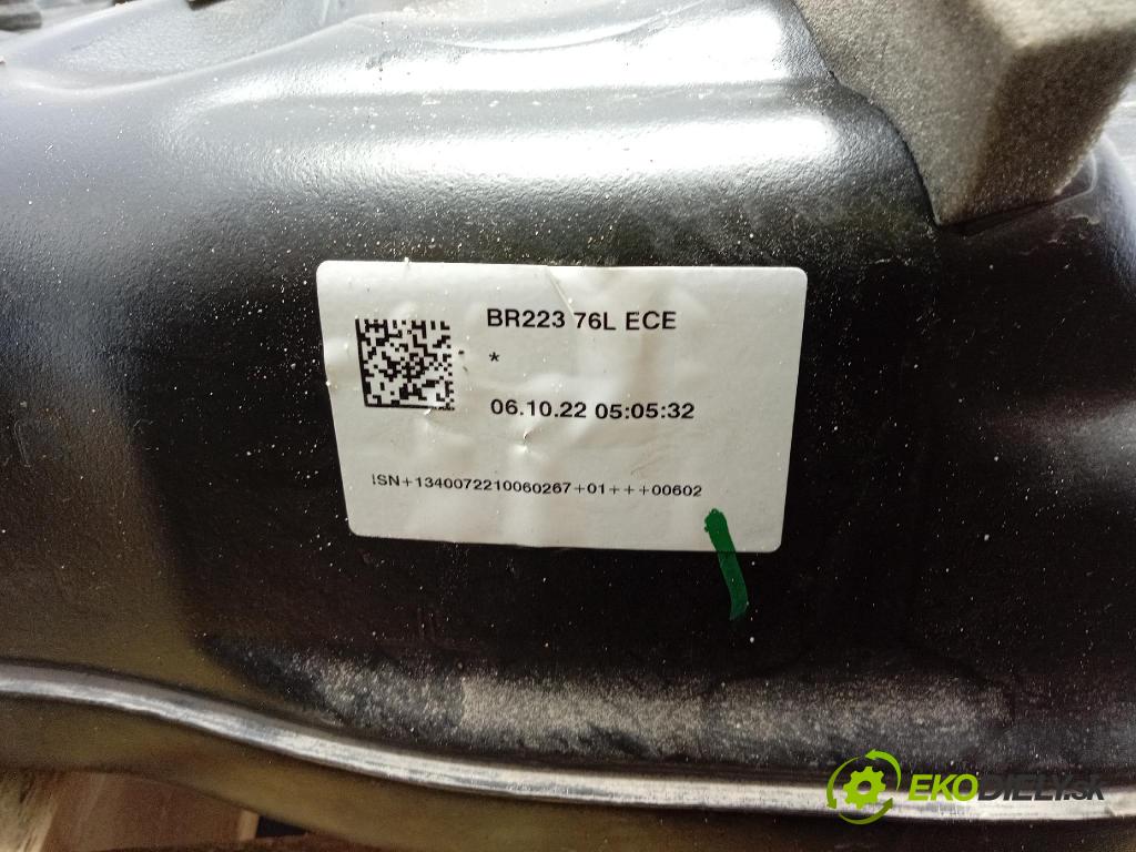 Mercedes S-Klasa 2022 Nádrž: paliva A2234700300