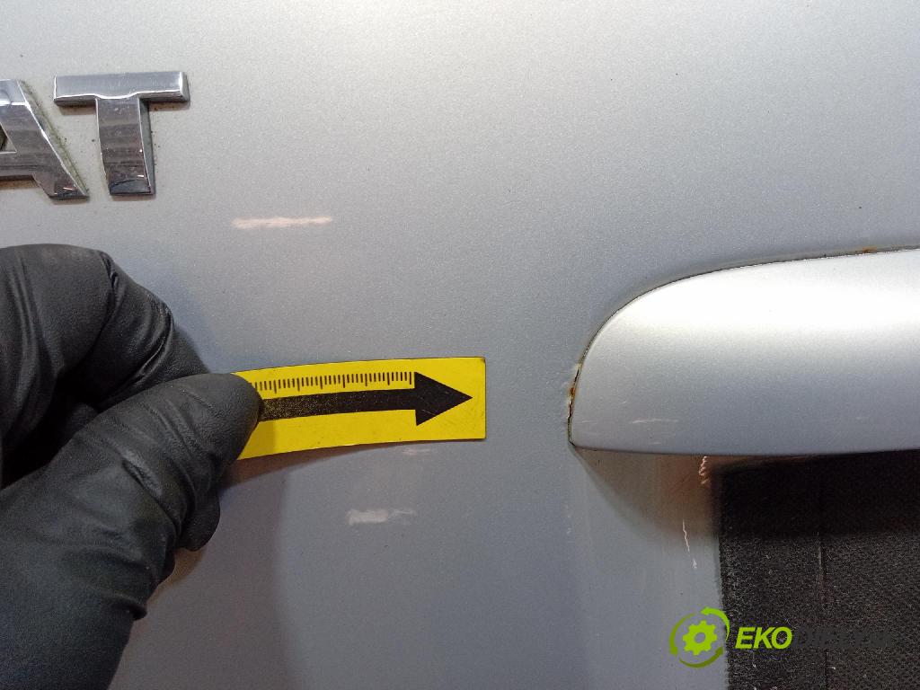 Volkswagen Passat 1.8 t 2000 zadní dveře kufra: kufr