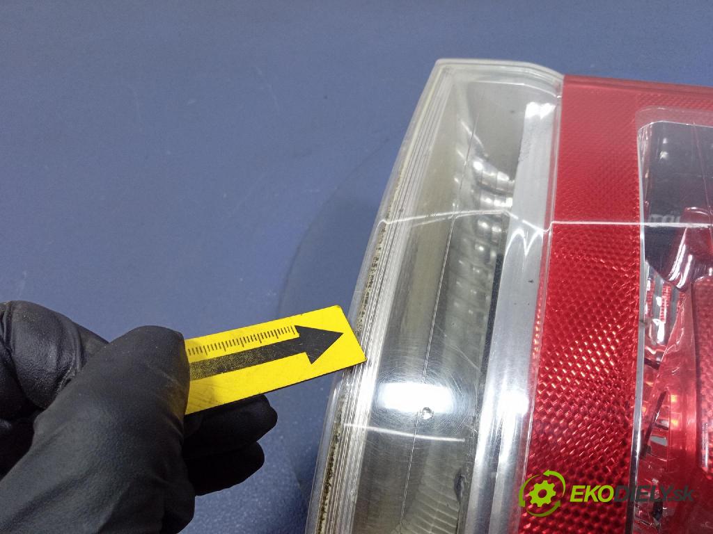 Opel Zafira 2011 svetlo / reflektor zad Prava: Vonkajsia: 13349826