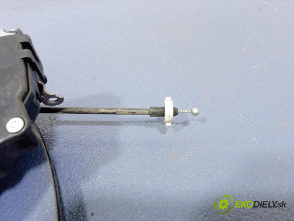 Peugeot Boxer 2017 zámok dvere zad v pravo: 1393801080