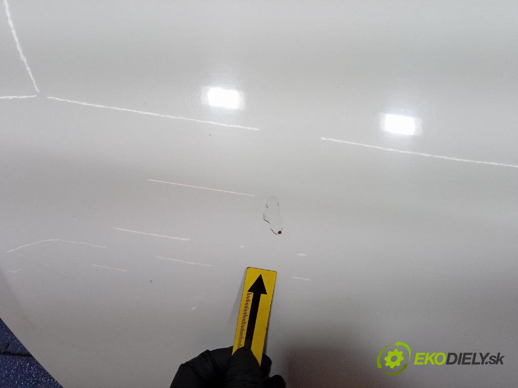 Peugeot Boxer 2017 kapota přední: