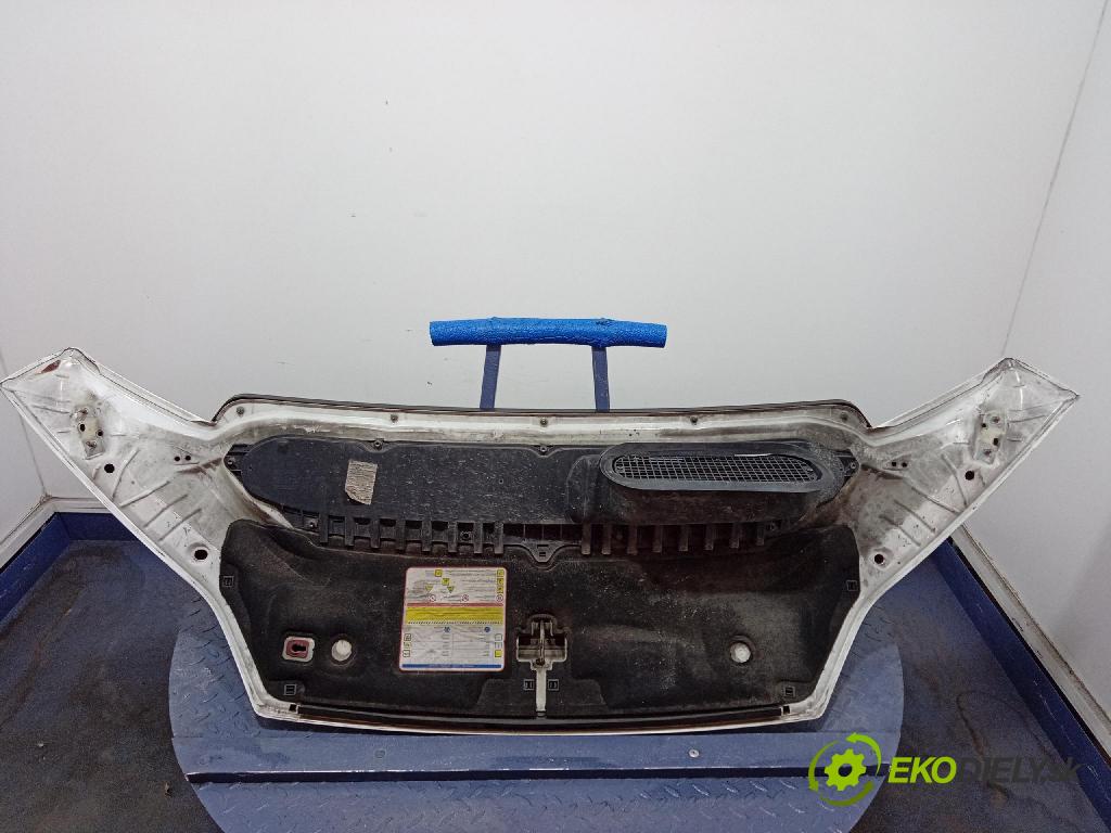 Peugeot Boxer 2017 kapota přední: 