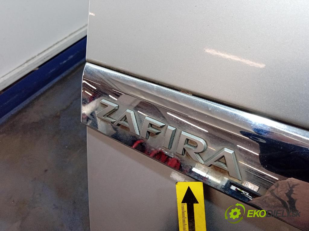 Opel Zafira 2011 zadna dveře kufra: kufra: