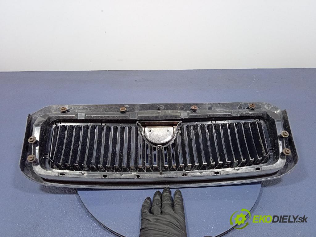 Skoda Octavia 2008 miežka / Gril: