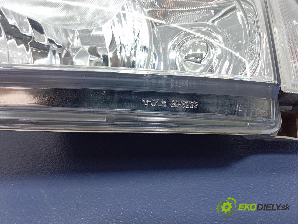 Skoda Octavia 2008 světlo Levý: 20-6232