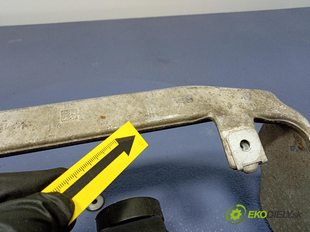 Mercedes S-Klasa 2022 Polštář: / Tlapka: Truhly: Ozubené kola: 782196153917