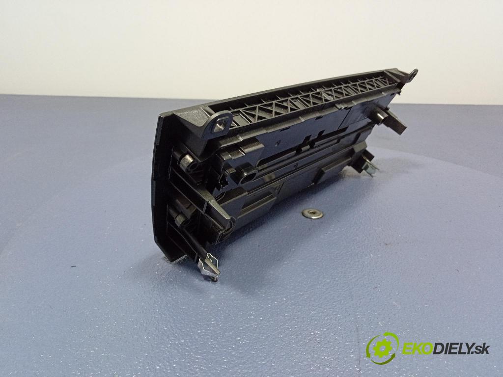 Bmw Seria 1 2014 Přepínač Klimatizace: Proud vzduchu 9207197