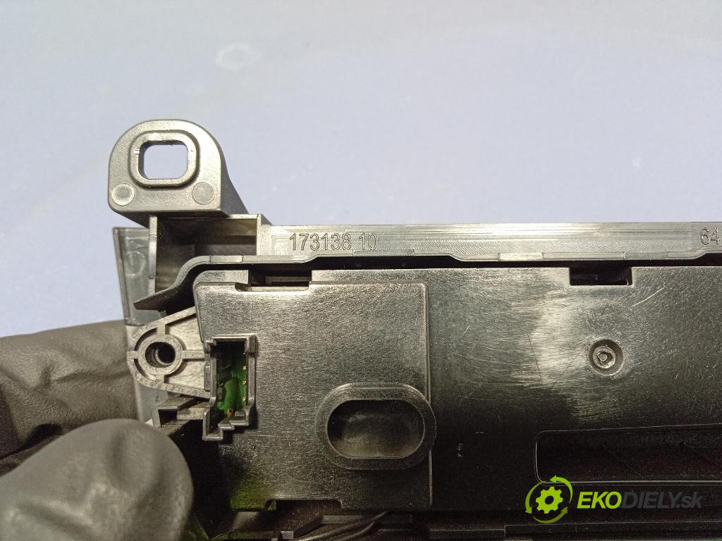 Bmw Seria 1 2014 Přepínač Klimatizace: Proud vzduchu 9207197