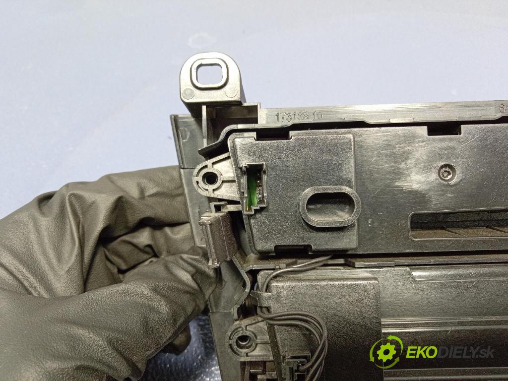 Bmw Seria 1 2014 Přepínač Klimatizace: Proud vzduchu 9207197