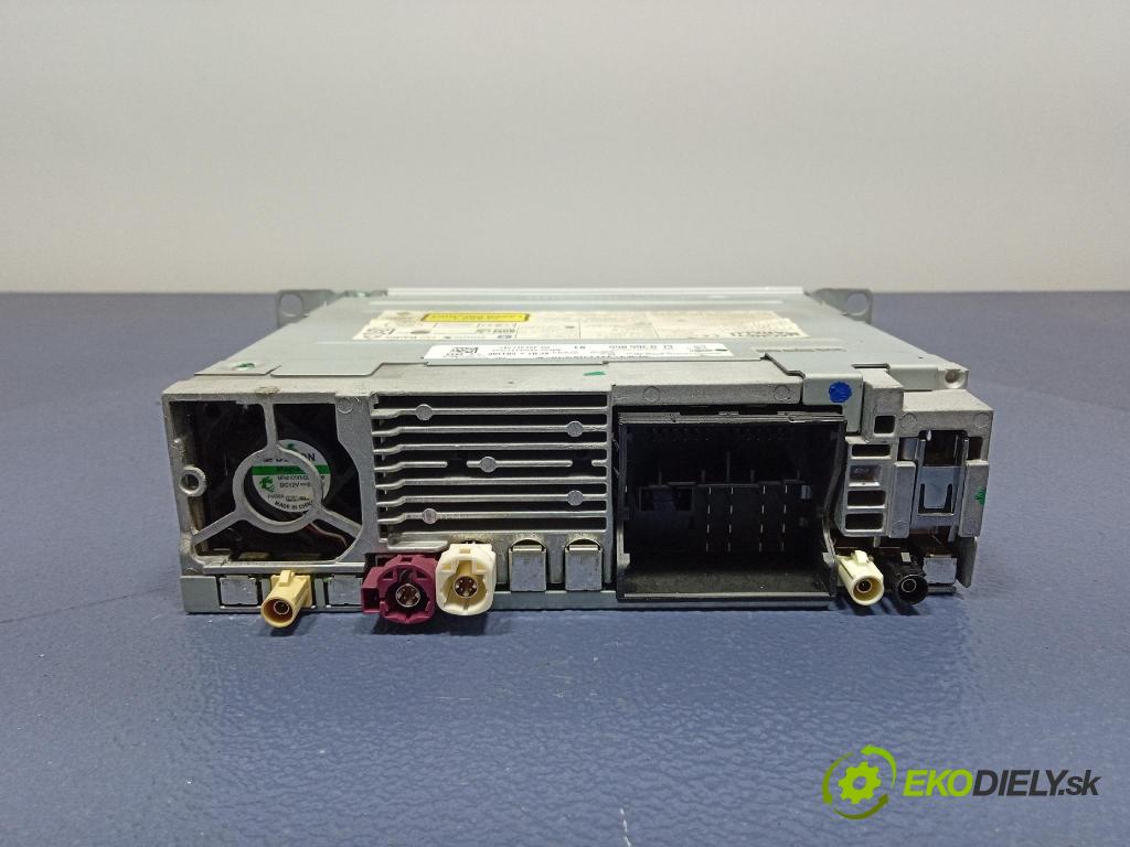 Bmw Seria 1 2014 Radio I Navigace: 9365855