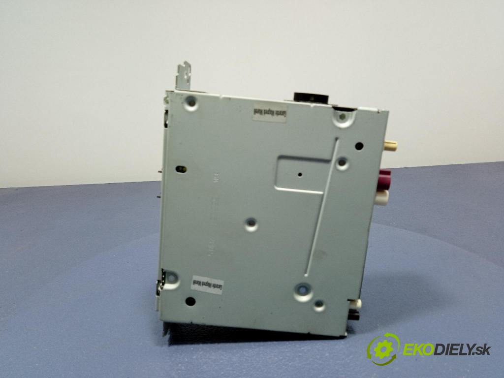 Bmw Seria 1 2014 Radio I Navigace: 9365855