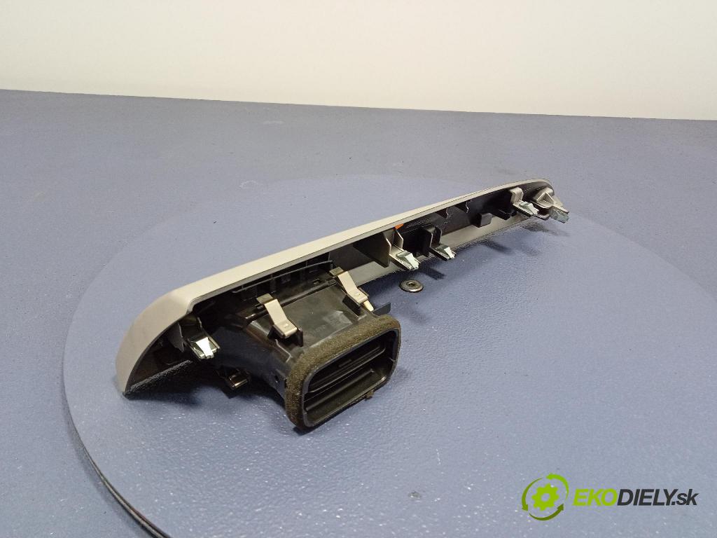 Bmw Seria 1 2014 lišta Dekoratívní: Uvnitř 9205364