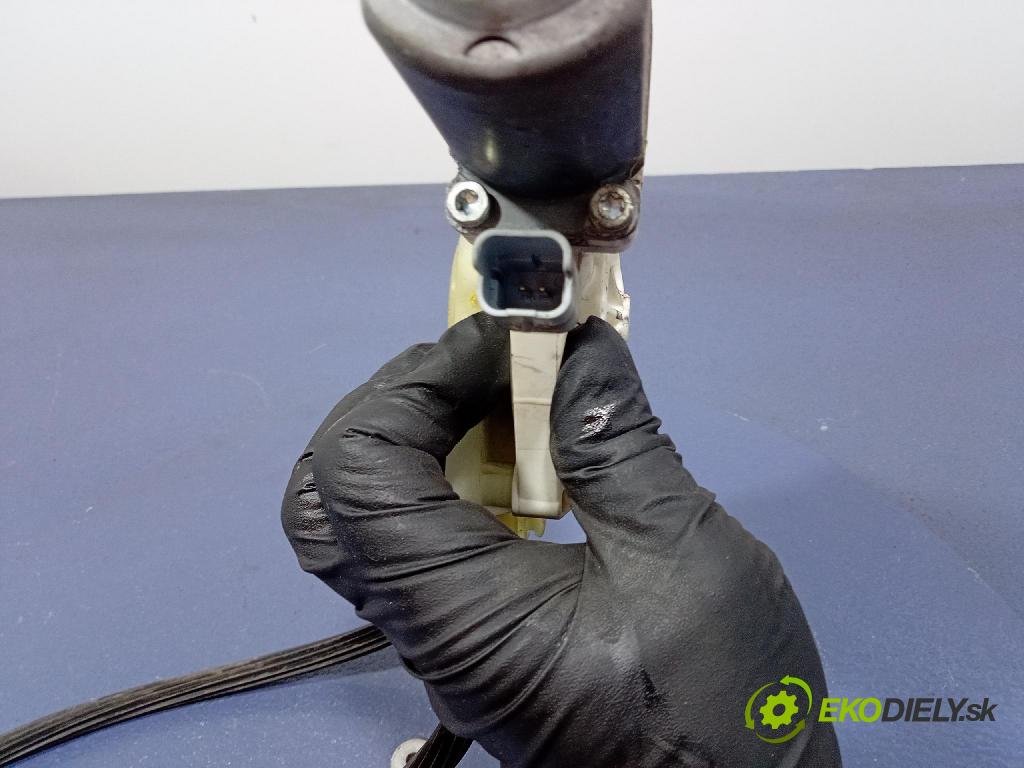 Nissan Micra 2006 mechanizmus okna Okná: Predné Vľavo: 0130822319