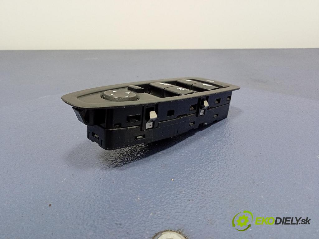 Bmw Seria 1 2014 prepínač Okná: 9208109