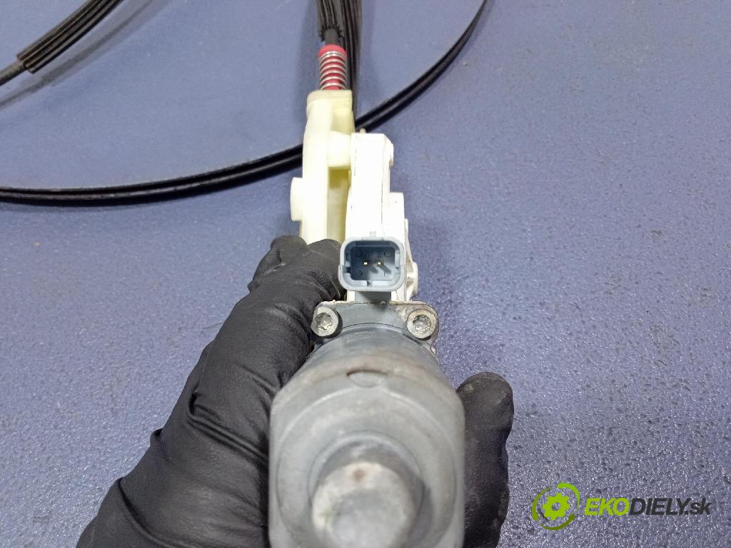 Nissan Micra 2006 mechanizmus okna Okná: Predné v pravo: 0130822318