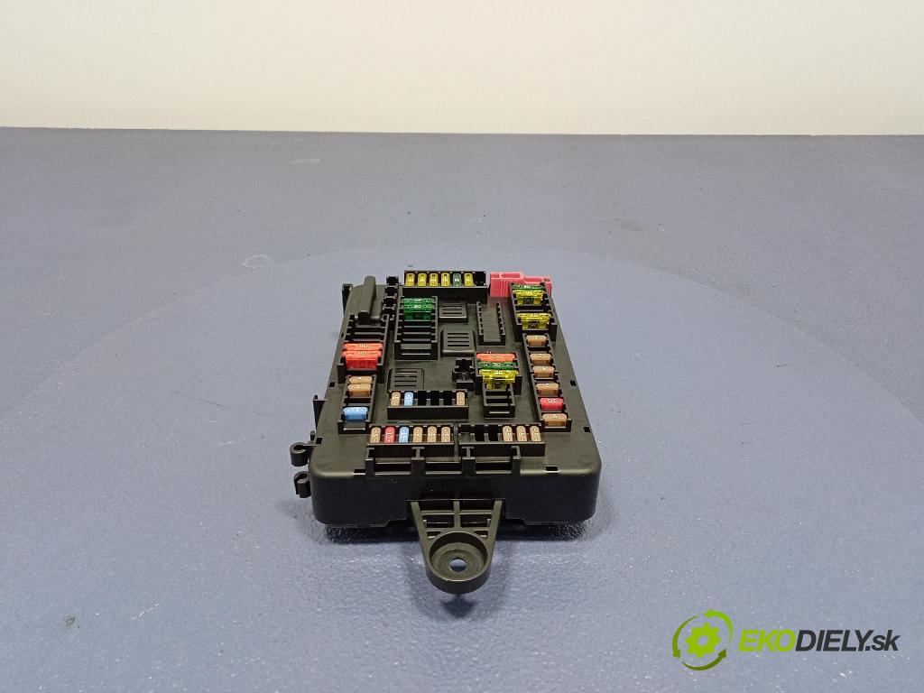 Bmw Seria 1 2014 skrinka Poistky: 9337881