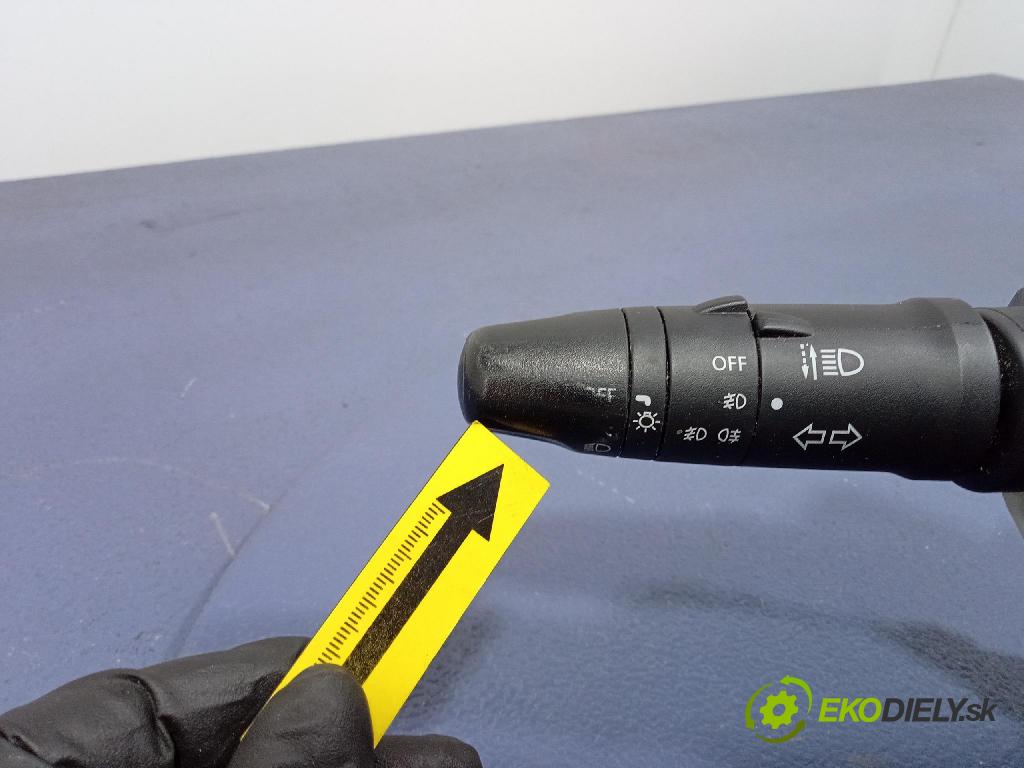 Nissan Micra 2006 Přepínač Komplex: 25560BC30B