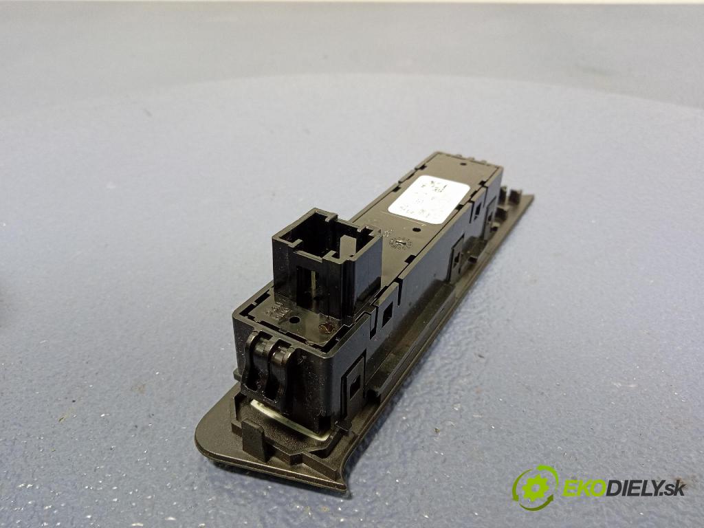 Bmw Seria 1 2014 prepínač 9252911