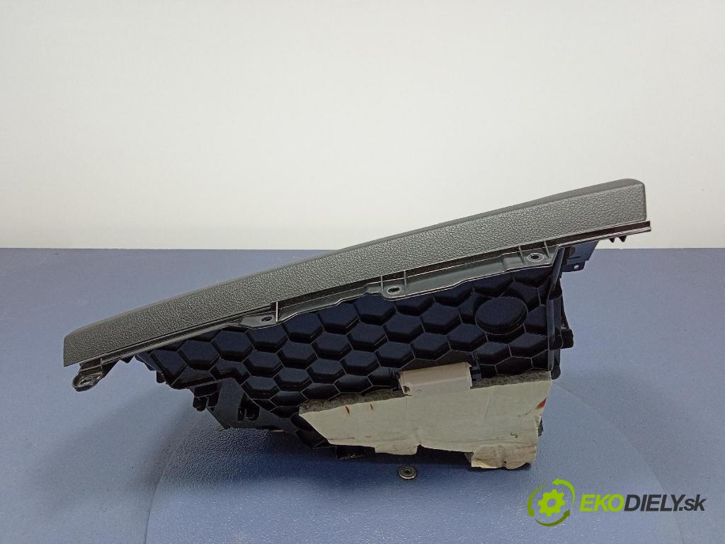 Bmw Seria 1 2014 kastlík 72758410