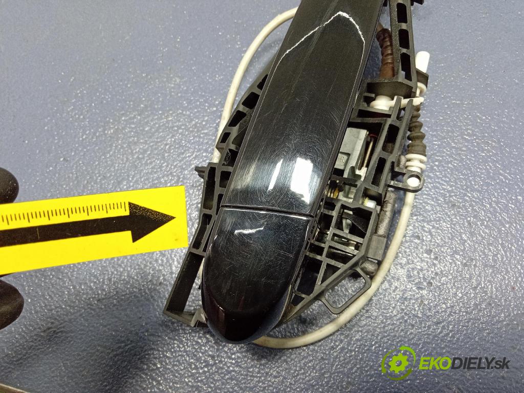 Bmw Seria 1 2014 rukoväť Predné Prava: